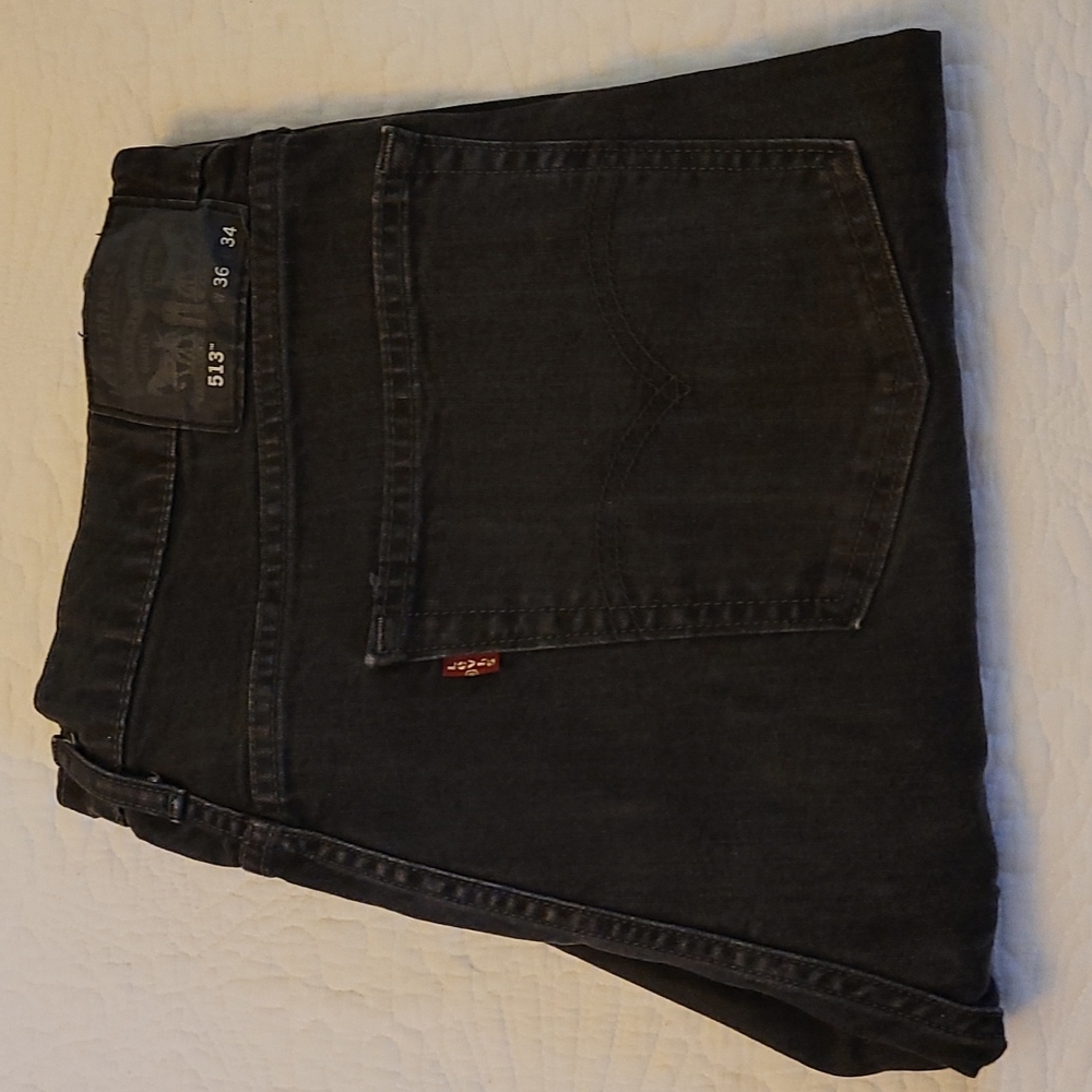 Levi's 513 men's straight leg Jean's size 36x34 like new